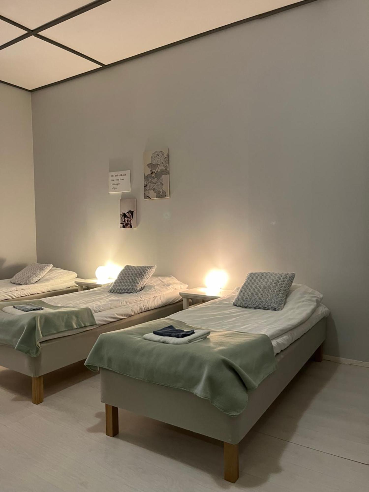 Hotelli Keskipiste Karsamaki  Ngoại thất bức ảnh